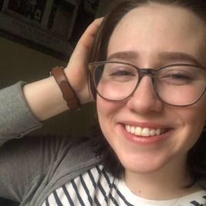 Meet your Posher, Caroline